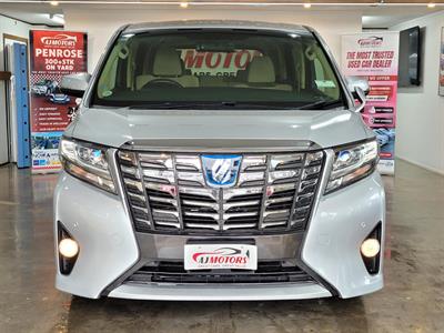 2017 Toyota Alphard - Thumbnail