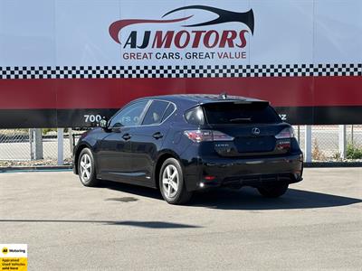 2015 Lexus CT - Thumbnail