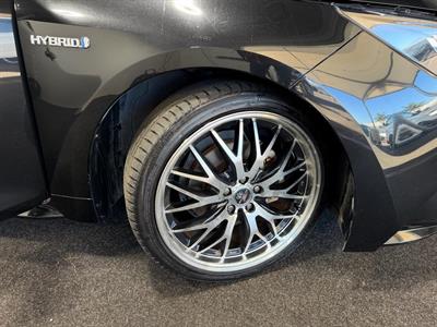 2019 Toyota COROLLA TOURING - Thumbnail