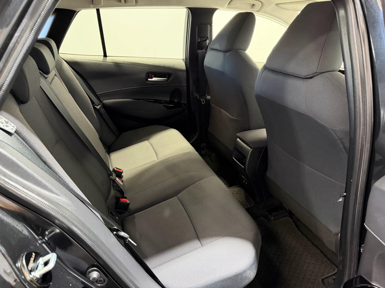 2019 Toyota COROLLA TOURING