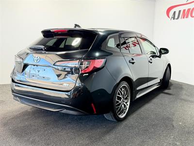 2019 Toyota COROLLA TOURING - Thumbnail