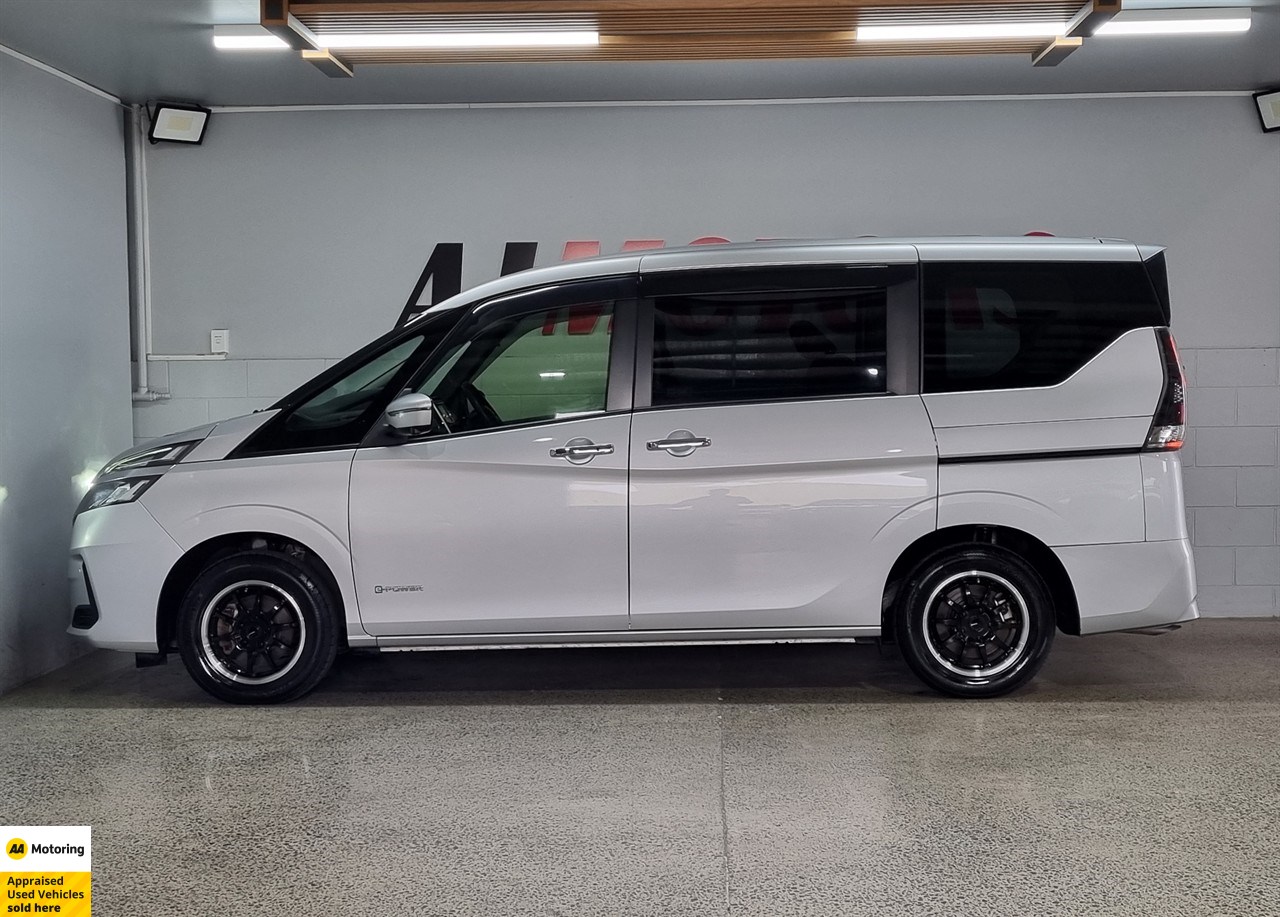2020 Nissan Serena