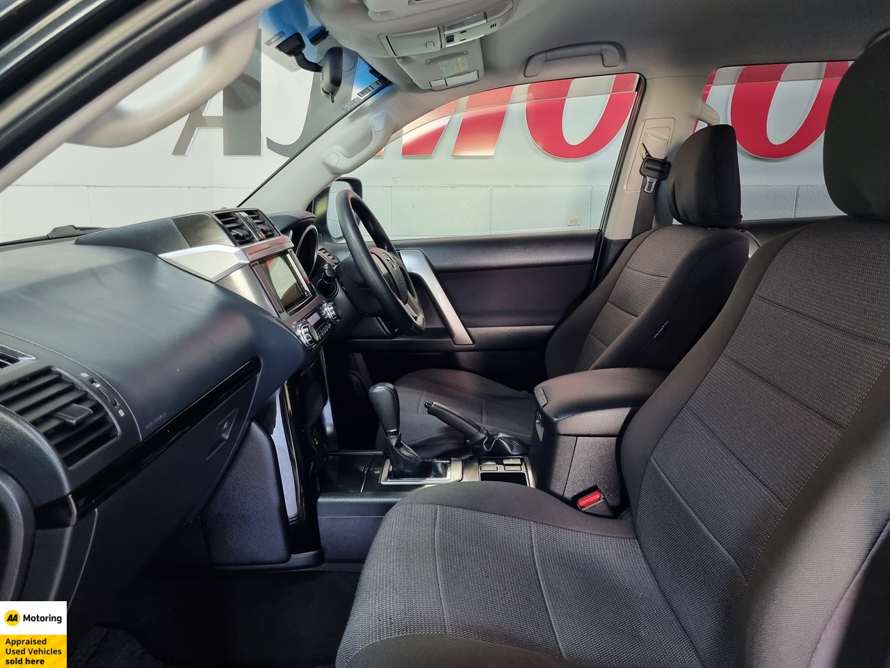 2016 Toyota Land Cruiser Prado