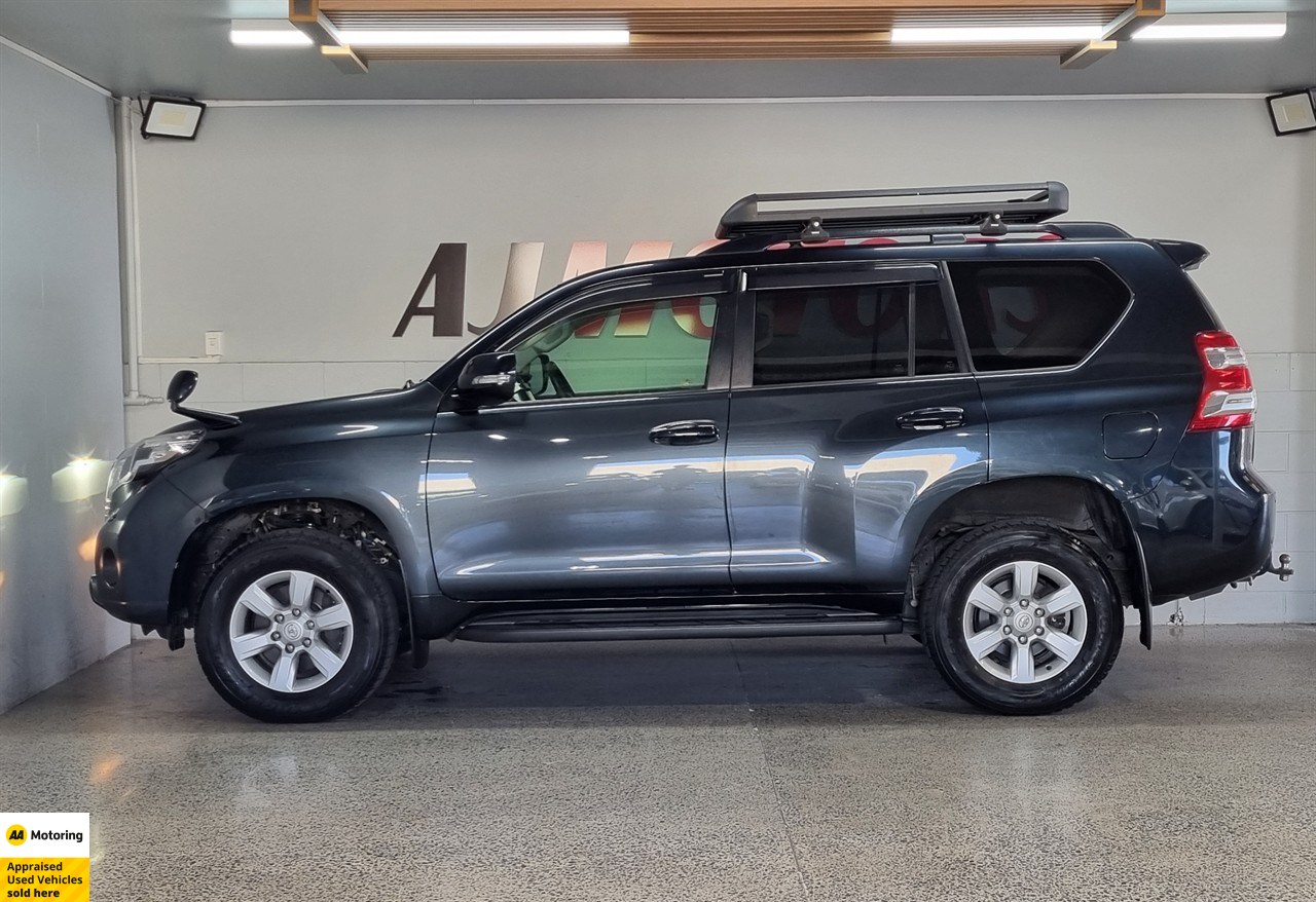2016 Toyota Land Cruiser Prado