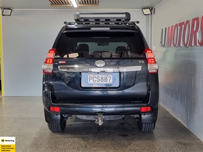 2016 Toyota Land Cruiser Prado - Thumbnail