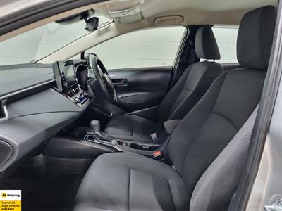 2020 Toyota Corolla - Thumbnail