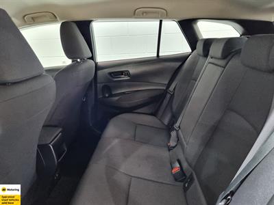 2020 Toyota Corolla - Thumbnail