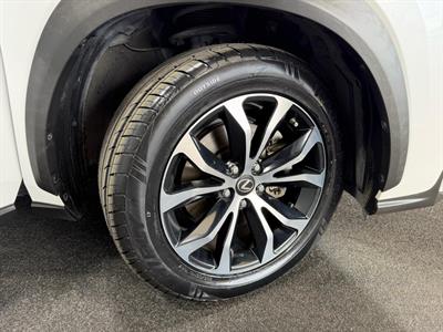 2015 Lexus NX 300h - Thumbnail