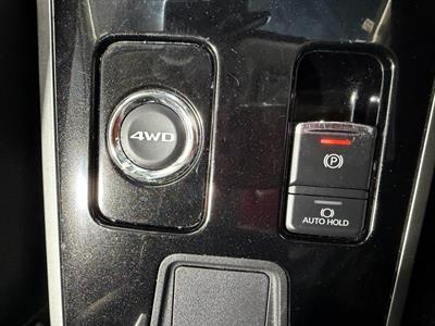 2020 Mitsubishi Outlander - Thumbnail