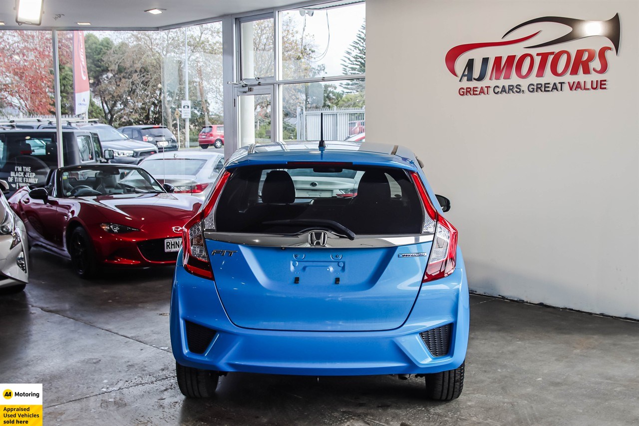 2015 Honda Fit