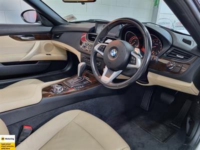 2011 BMW Z4 - Thumbnail