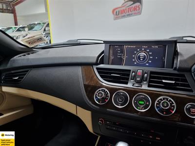 2011 BMW Z4 - Thumbnail