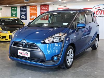 2016 Toyota Sienta - Thumbnail