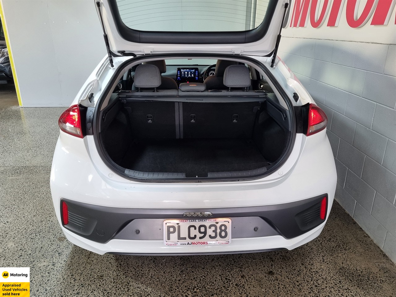 2022 Hyundai IONIQ