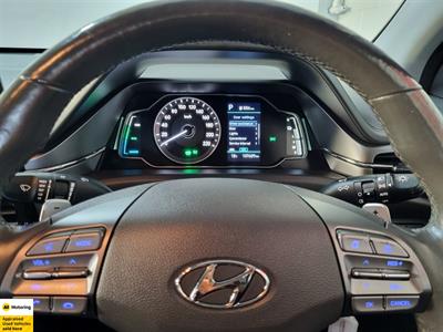 2022 Hyundai IONIQ - Thumbnail