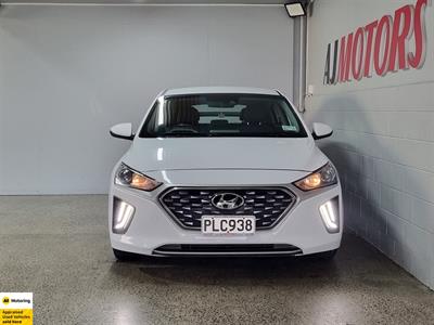 2022 Hyundai IONIQ - Thumbnail