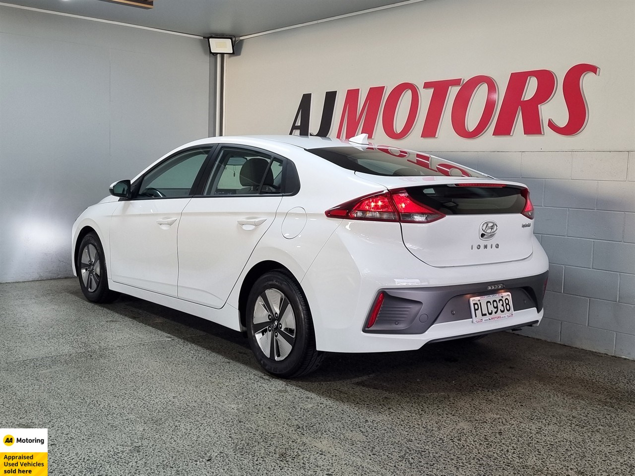 2022 Hyundai IONIQ