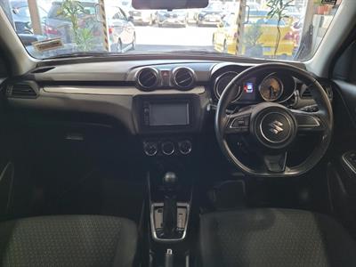 2017 Suzuki Swift - Thumbnail