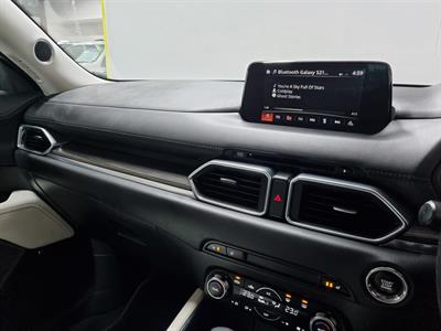 2017 Mazda CX-5 - Thumbnail