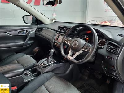 2021 Nissan X-Trail - Thumbnail