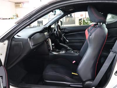 2014 Toyota 86 - Thumbnail