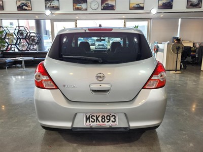 2008 Nissan Tiida - Thumbnail