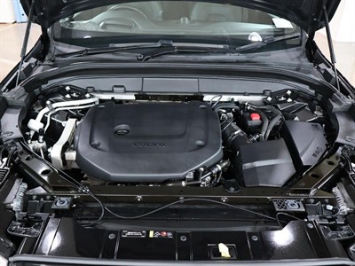 2022 Volvo XC60 - Thumbnail