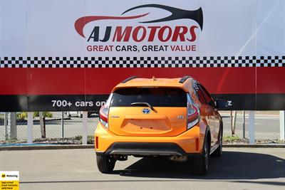 2017 Toyota Aqua - Thumbnail