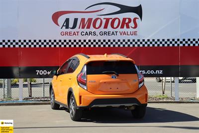 2017 Toyota Aqua - Thumbnail