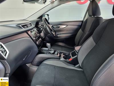 2021 Nissan Qashqai - Thumbnail