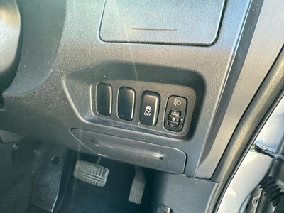 2012 Mitsubishi Outlander - Thumbnail