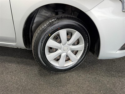 2015 Nissan Latio - Thumbnail