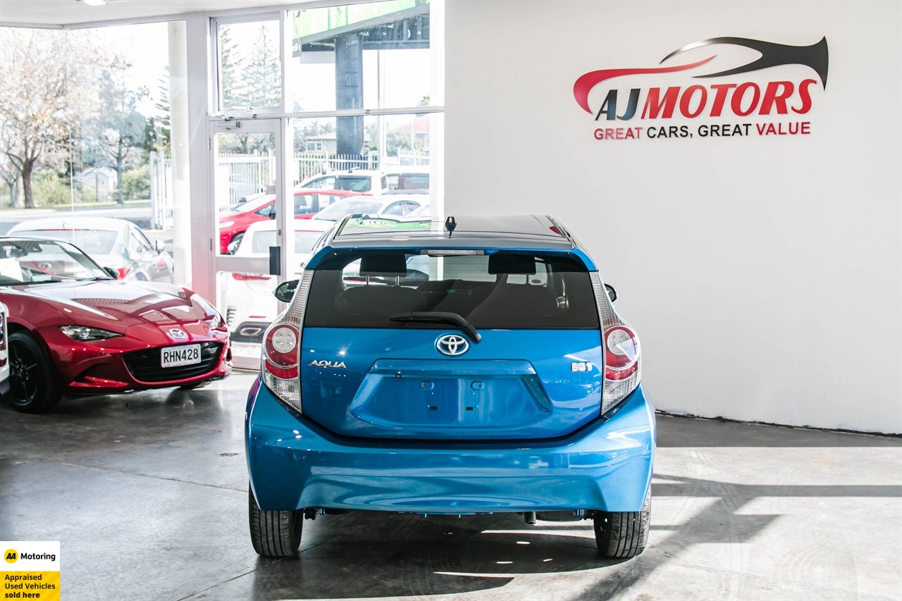 2013 Toyota Aqua