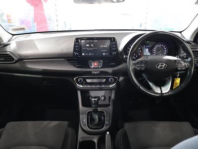 2021 Hyundai i30 - Thumbnail
