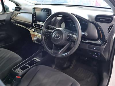 2021 Toyota Aqua - Thumbnail