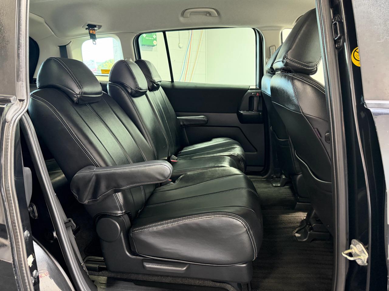2015 Mazda Premacy