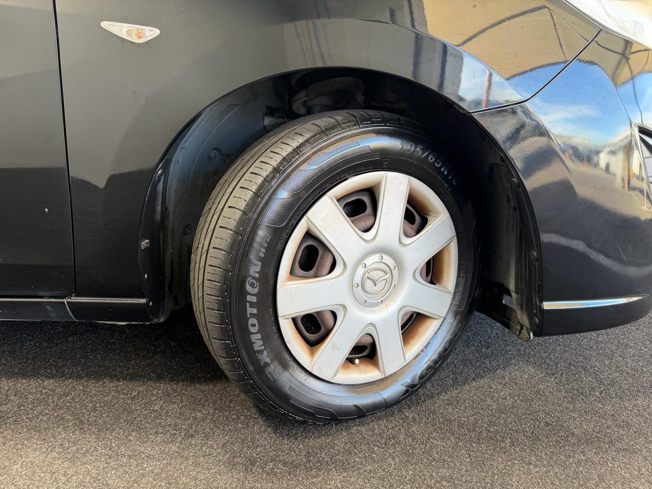2015 Mazda Premacy