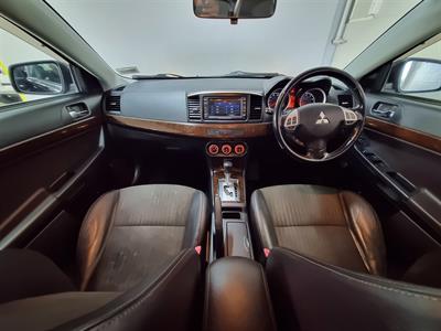 2007 Mitsubishi GALANT - Thumbnail