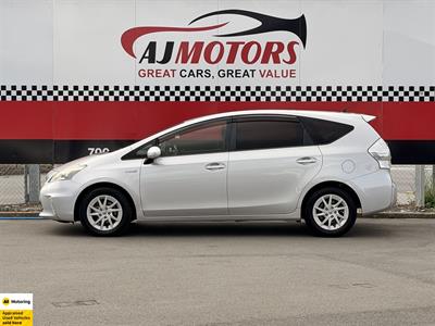 2012 Toyota Prius - Thumbnail
