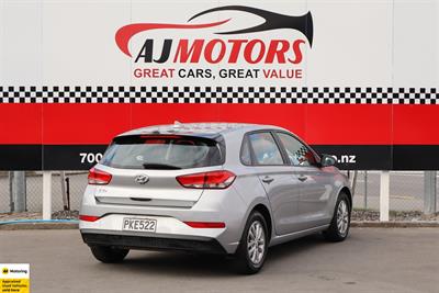 2022 Hyundai i30 - Thumbnail