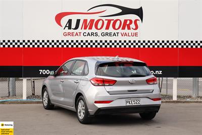 2022 Hyundai i30 - Thumbnail