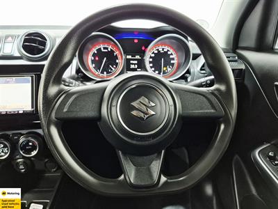2017 Suzuki Swift - Thumbnail