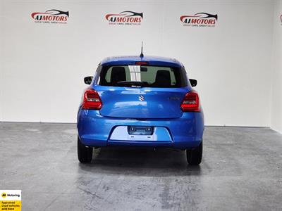 2017 Suzuki Swift - Thumbnail