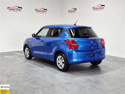 2017 Suzuki Swift - Thumbnail