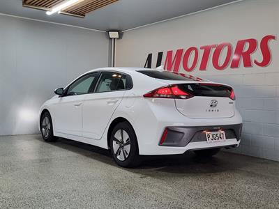 2022 Hyundai IONIQ - Thumbnail