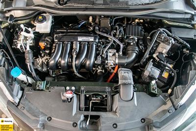 2015 Honda Vezel - Thumbnail