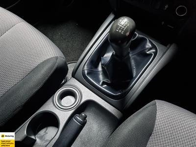 2018 Mitsubishi Triton - Thumbnail