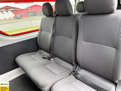 2018 Toyota Hiace - Thumbnail