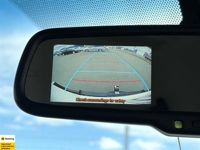 2018 Toyota Hiace - Thumbnail