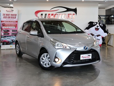 2017 Toyota Vitz